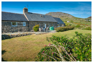 Bryn Goleu front aspect